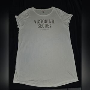 Victoria's Secret White Short Sleeve  Sleep Shirt/ 🎈5 For $30